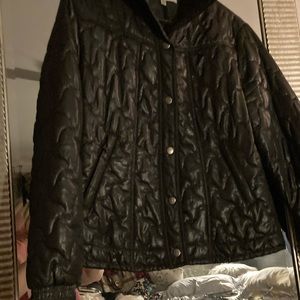 Nano puff shiny w/ snaps to top of waist jacket.